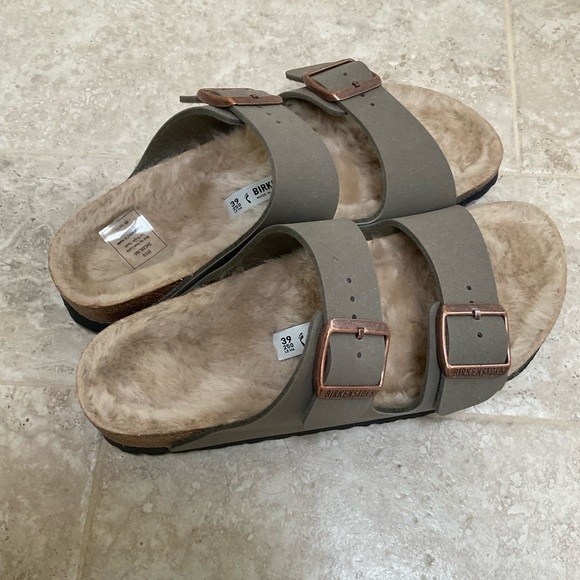 Birkenstock Arizona Shearling - Gray Taupe color - size 39 - NWOT - Picture 5 of 8